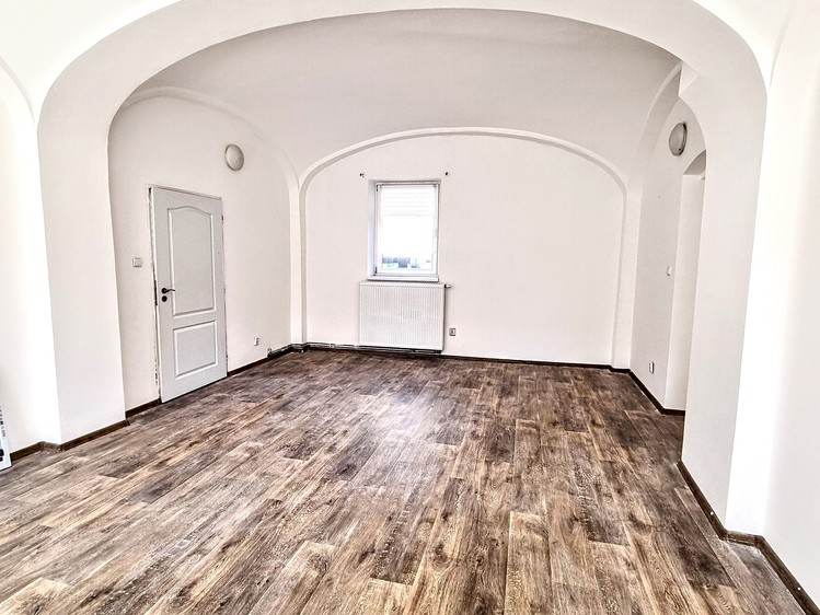 Pronájem bytu 1+1, 57 m² (4 z 5)