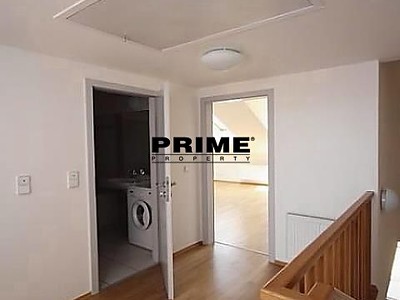 Pronájem kanceláře 168 m² — photo 4