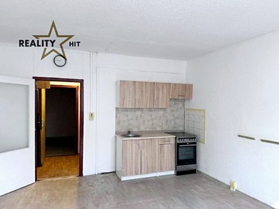 Pronájem bytu 1+kk 37 m²
