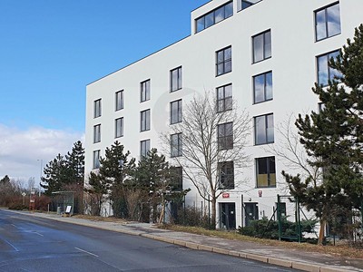 Pronájem bytu 1+kk 32 m²