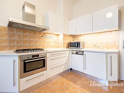 Pronájem bytu 2+kk 52 m²