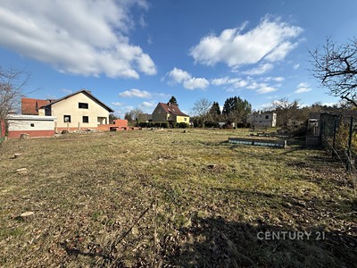 Prodej  stavebního pozemku 1 000 m² — photo 2