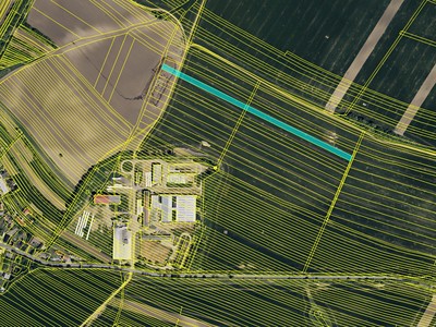 Prodej podílu 1/2  pole 2 921 m²