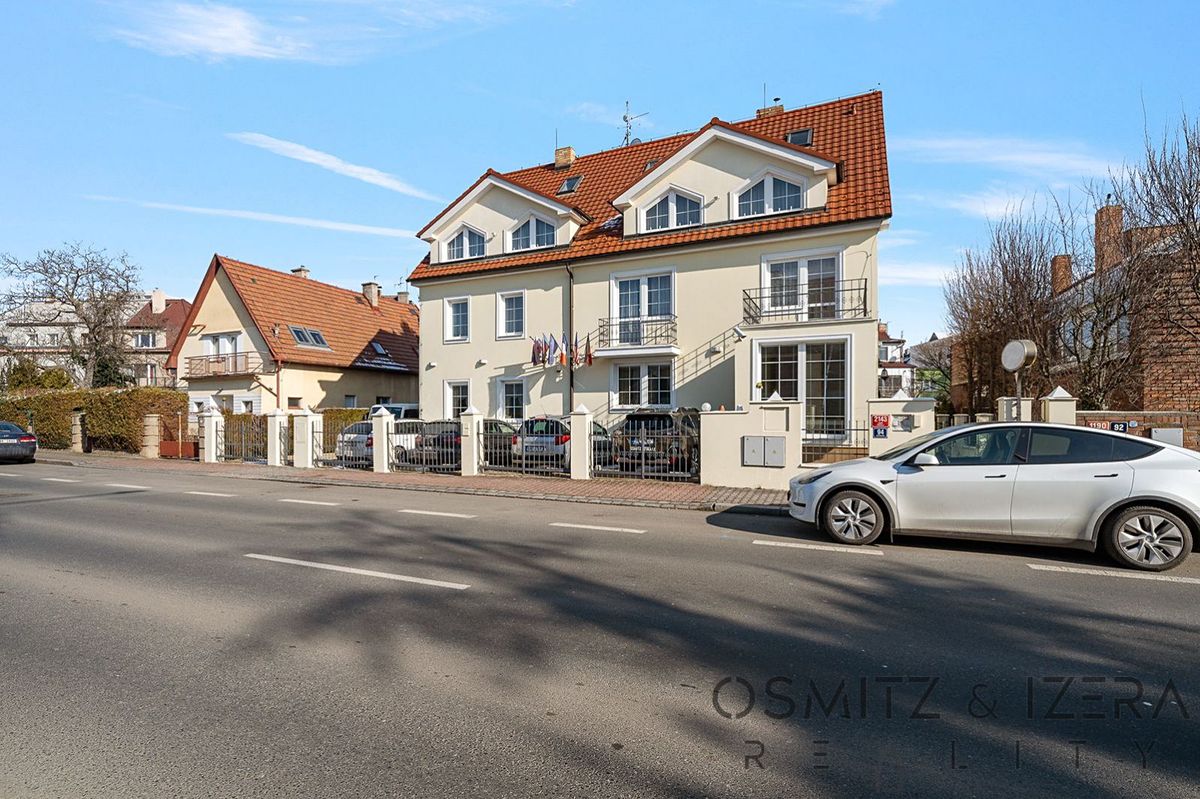Prodej ubytovacího zařízení 890 m²