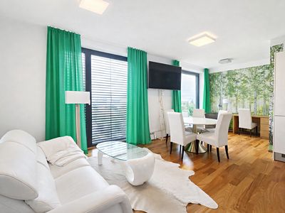Pronájem bytu 3+kk 102 m²