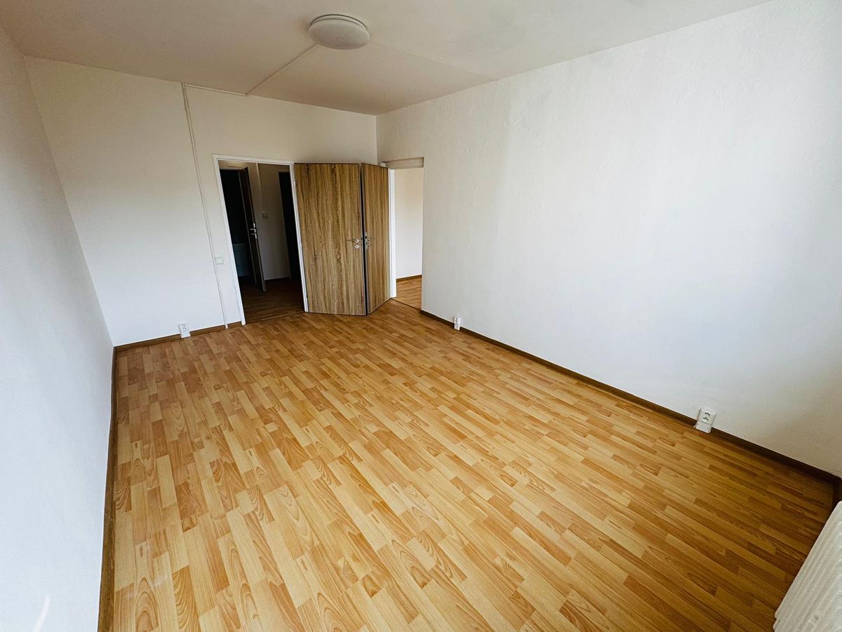 Pronájem bytu 2+1 55 m² – fotografie 5