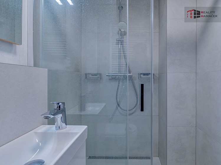 Prodej domu, 91 m² (7 z 29)