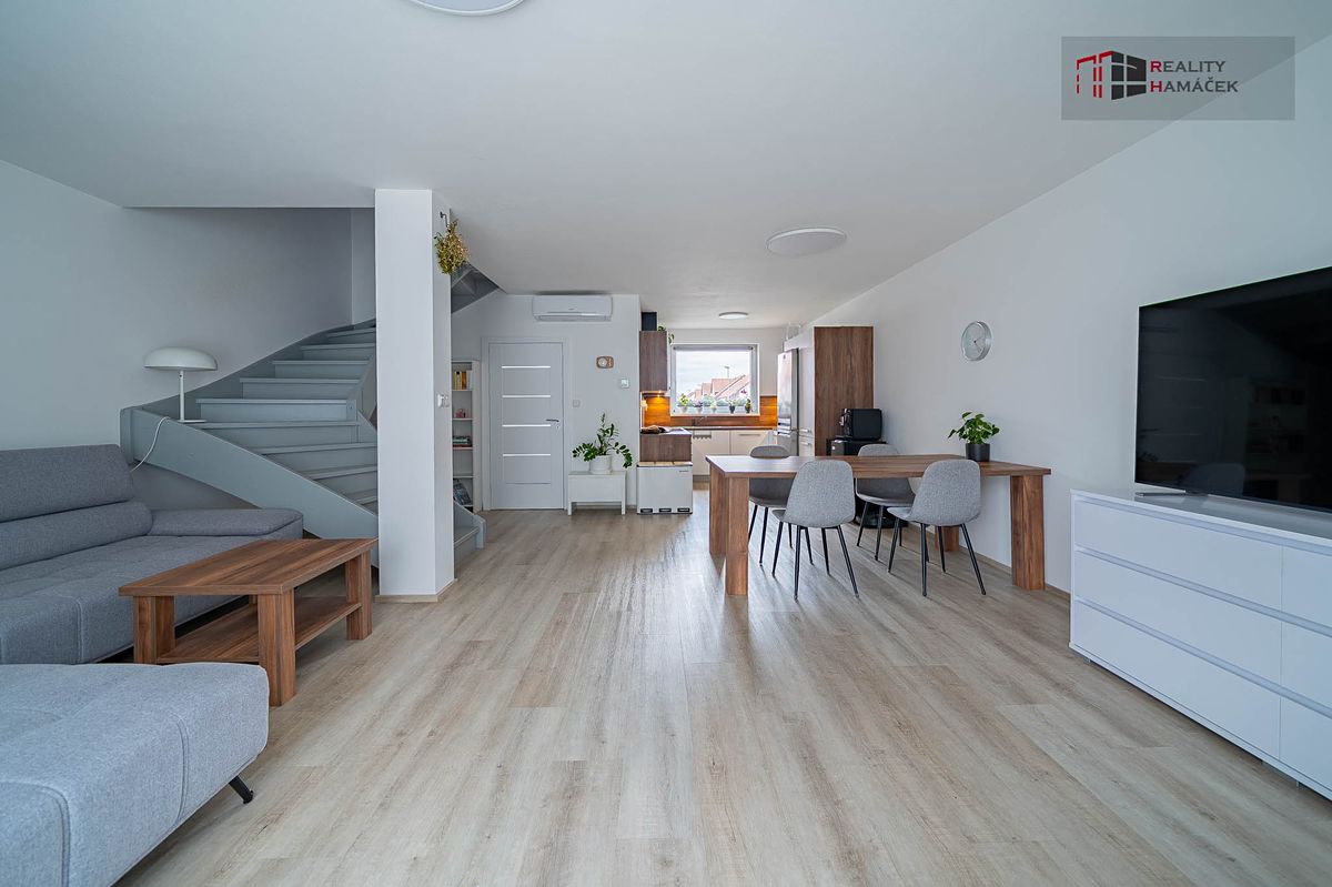 Prodej rodinného domu 91 m², pozemek 209 m² – fotografie 3