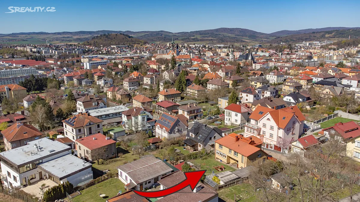Prodej rodinného domu 300 m², pozemek 788 m² – pohled 6