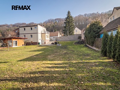 Prodej  stavebního pozemku 446 m²