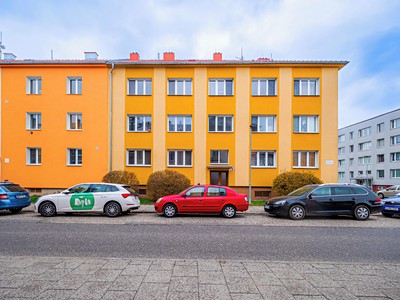 Pronájem bytu 2+1 55 m² (Jednopodlažní)