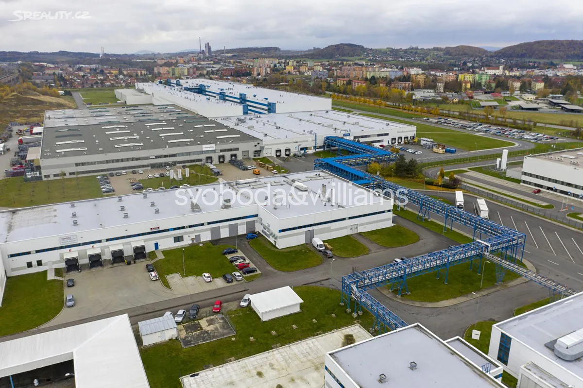Pronájem komerční nemovitosti 56903 m², Olomoucká