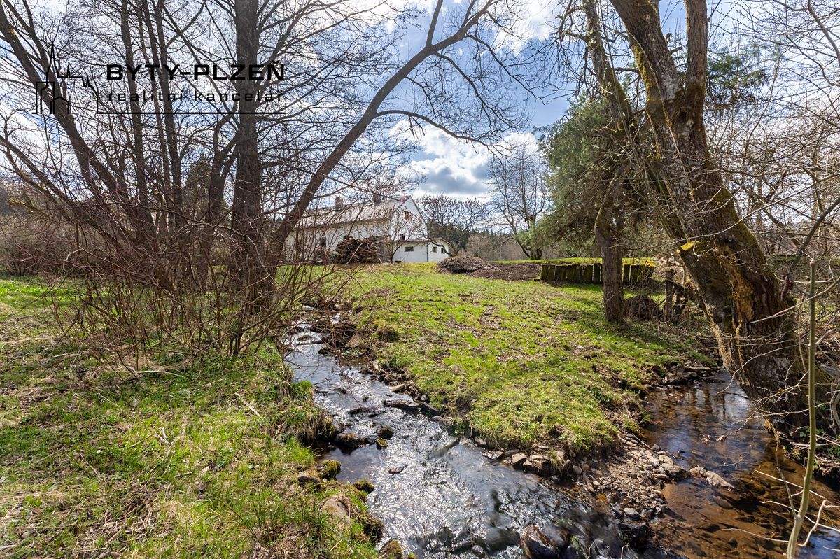 Prodej rodinného domu 130 m², pozemek 1456 m² – fotografie 4