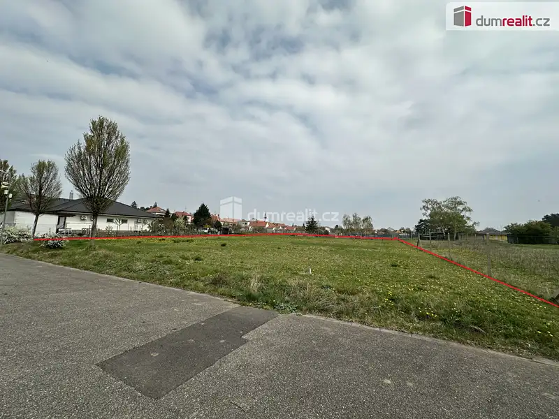Prodej stavebního pozemku 1269 m², Přítluky – náhled fotky 1