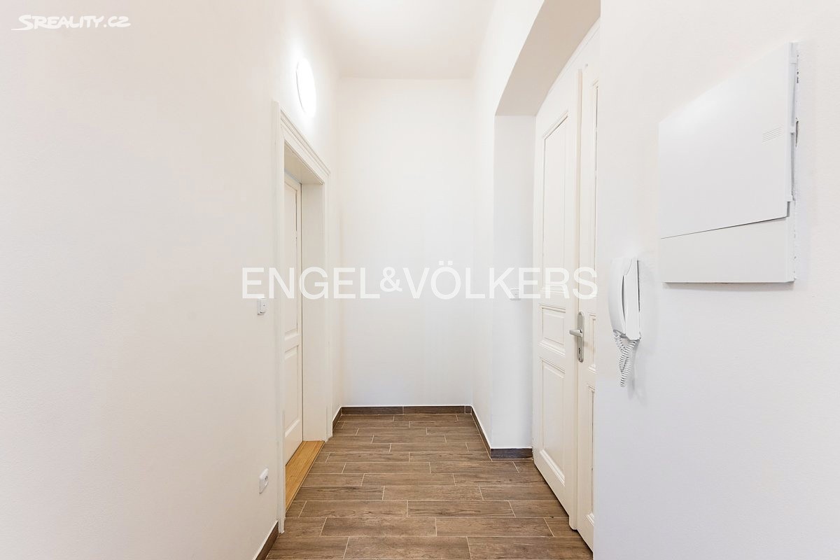 Pronájem bytu 2+kk 51 m² – pohled 5