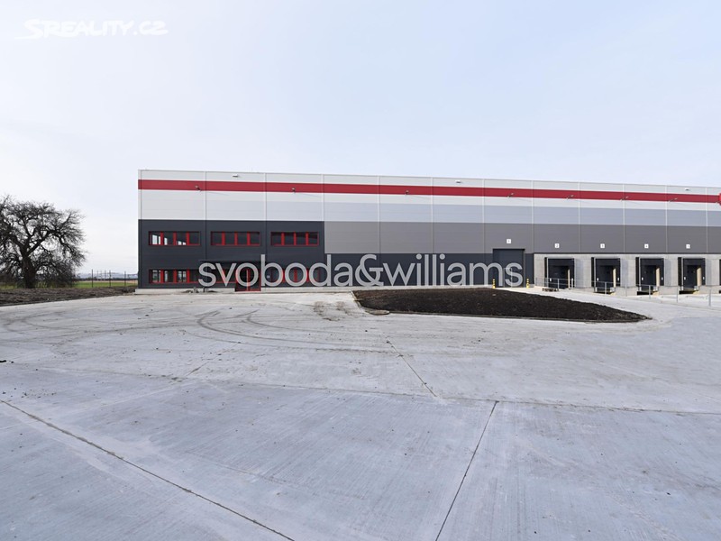 Pronájem výrobní haly, prostoru 4 042 m², okres Mladá Boleslav