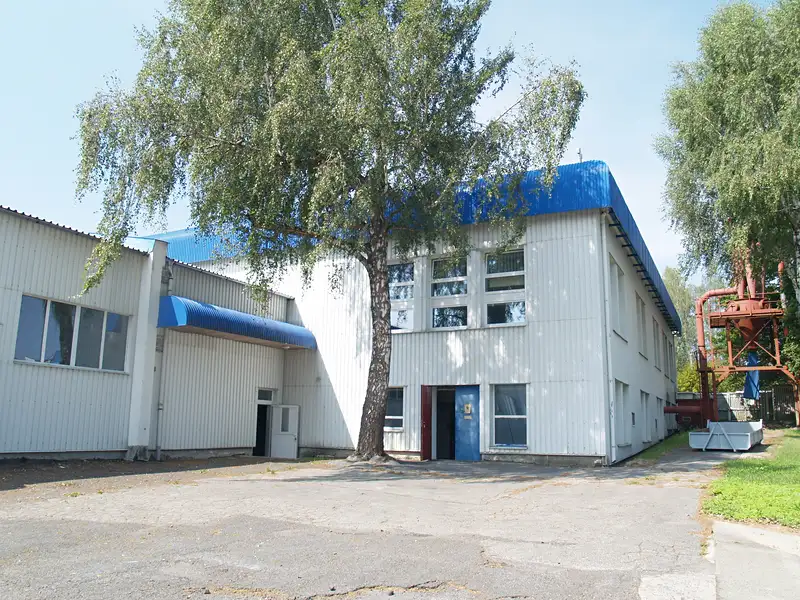 Prodej výrobní haly, prostoru 3600 m², Hlinsko – náhled fotky 3