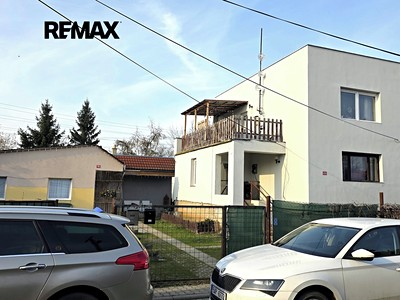 Prodej  rodinného domu 343 m², pozemek 800 m²