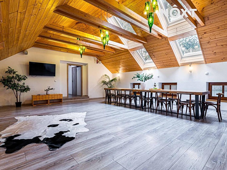 Prodej komerčního prostoru, 538 m² (15 z 30)