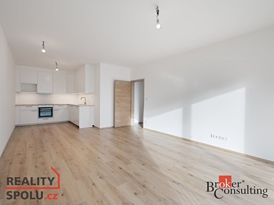 Pronájem bytu 2+kk 74 m²