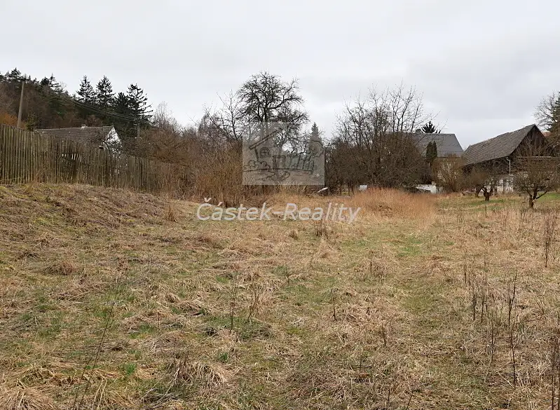 Prodej stavebního pozemku 2070 m², Tuhaň – náhled fotky 3