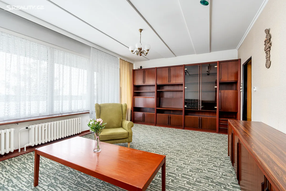 Prodej bytu 3+1 72 m² – pohled 2