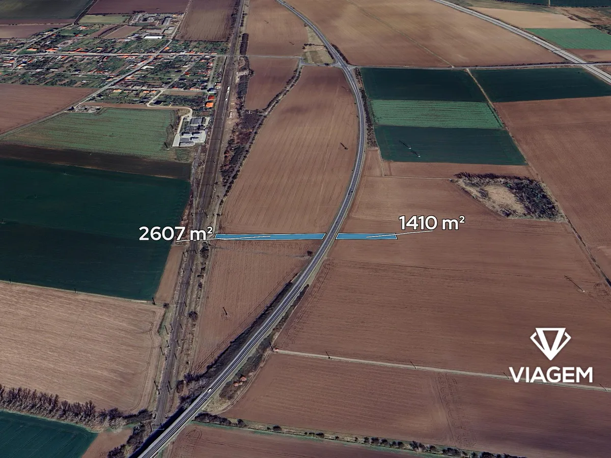 Prodej podílu 17/40 pole 1413 m²