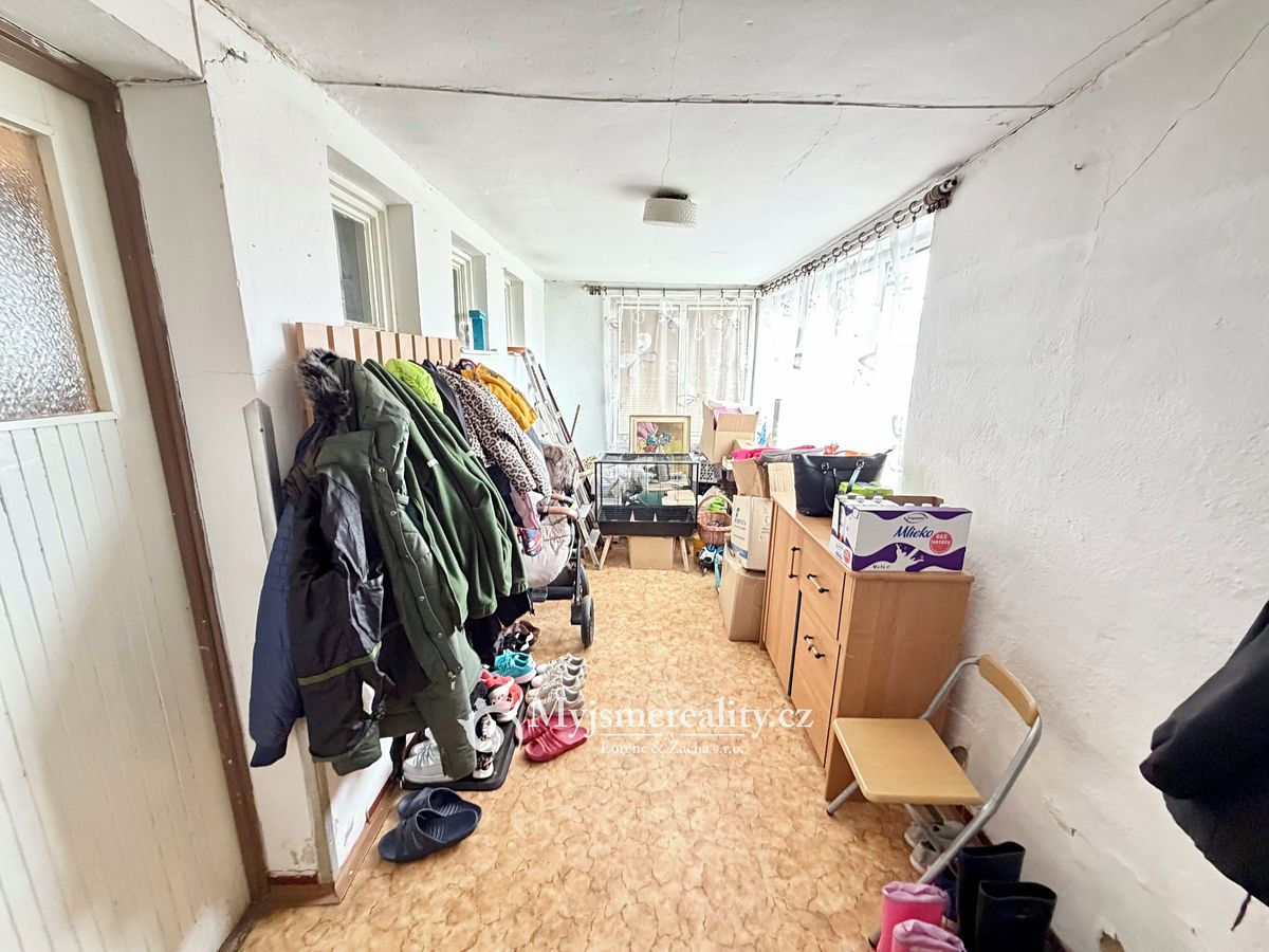 Prodej rodinného domu 192 m², pozemek 552 m² – fotografie 5