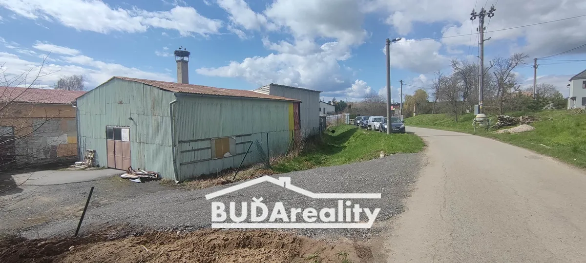 Pronájem skladového prostoru 242 m²