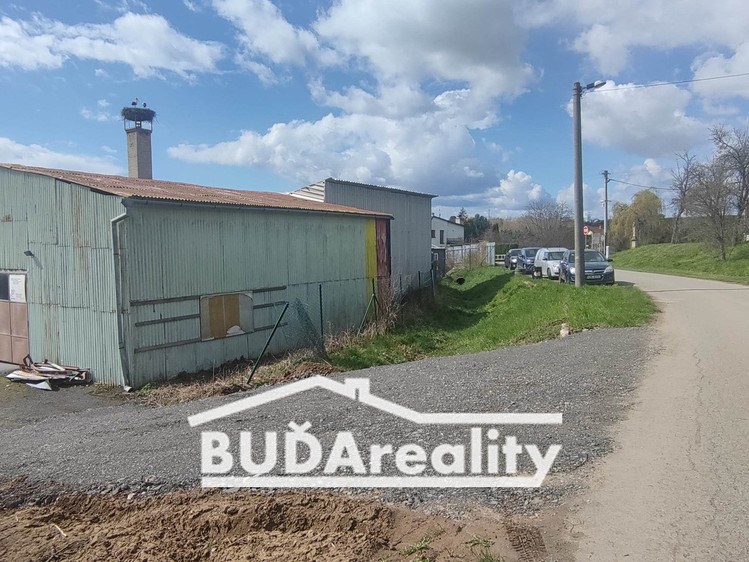 Комерційне приміщення в оренду, 242 м² (1 з 3)