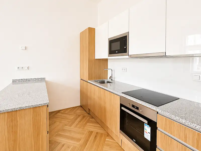 Pronájem bytu 3+kk 74 m², Praha – náhled fotky 2