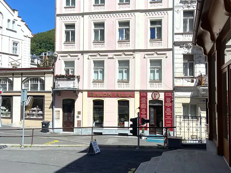 Prodej bytu 2+kk 59 m², Karlovy Vary – náhled fotky 2