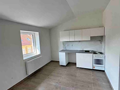 Pronájem bytu 2+kk 43 m² (Jednopodlažní)