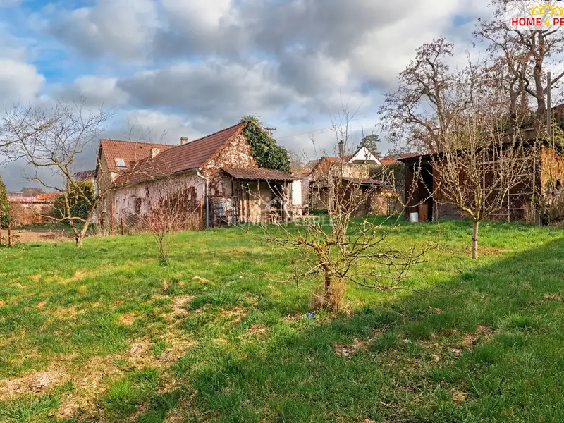 Prodej rodinného domu 133 m², pozemek 1126 m², Zlonice – náhled fotky 2