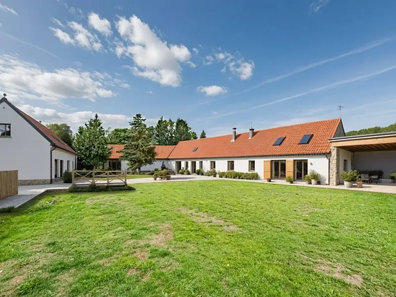 Prodej rodinného domu 633 m², pozemek 5725 m², Tučapy – náhled fotky 3