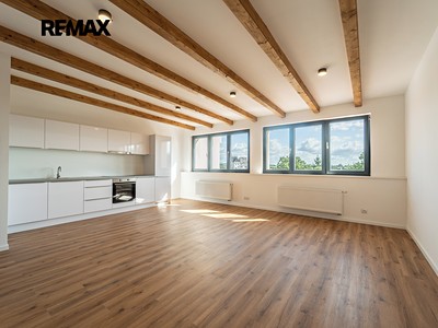 Pronájem bytu 4+kk 130 m²