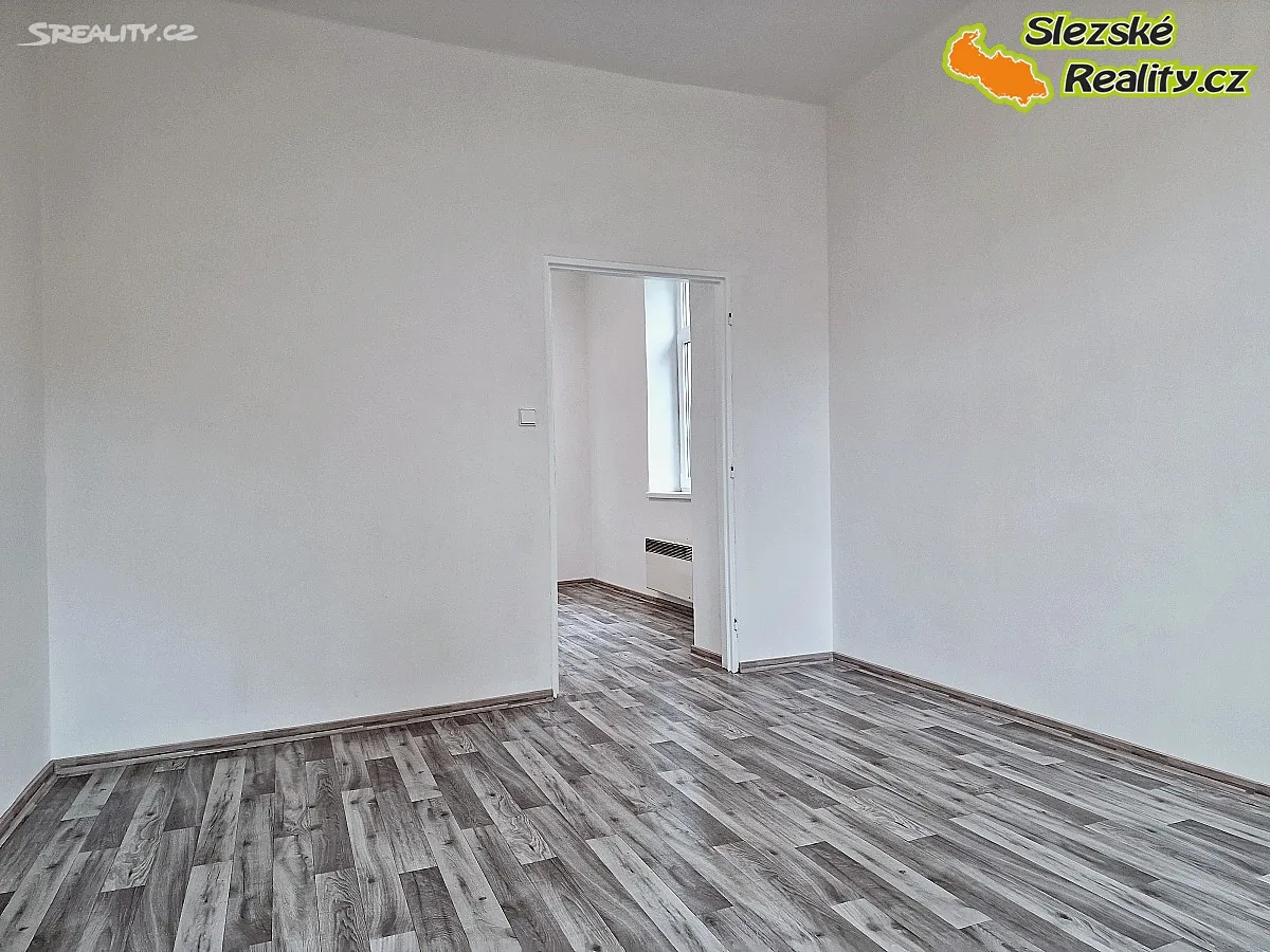 Pronájem bytu 1+1 39 m² – další