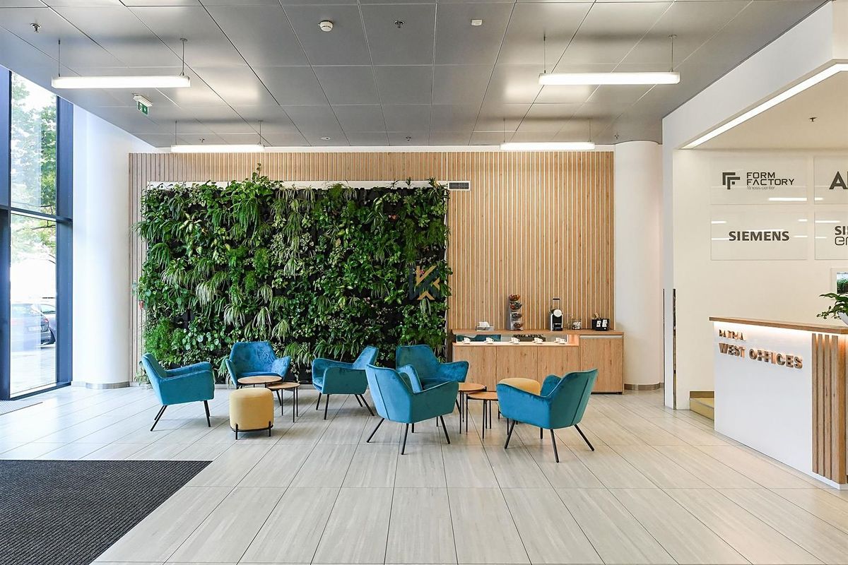 Pronájem kanceláře 270 m² – fotografie 3