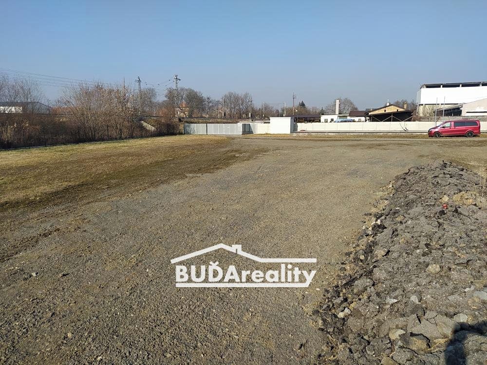 Pronájem komerčního pozemku 1000 m² – fotografie 4