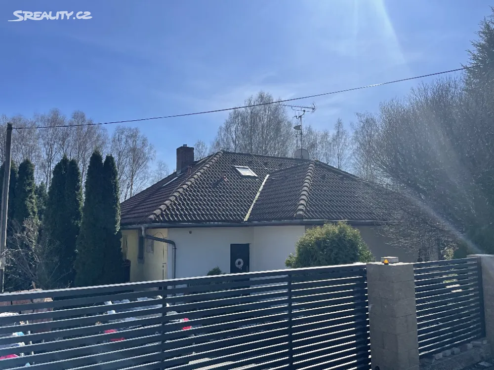 Prodej rodinného domu 206 m², pozemek 4237 m² – pohled 5