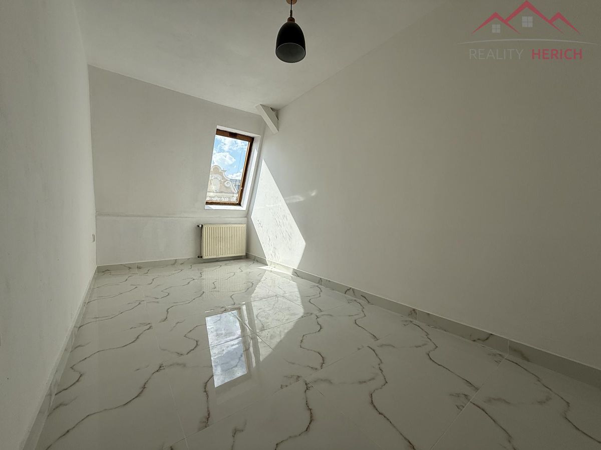 Pronájem bytu 3+1 70 m² – fotografie 4