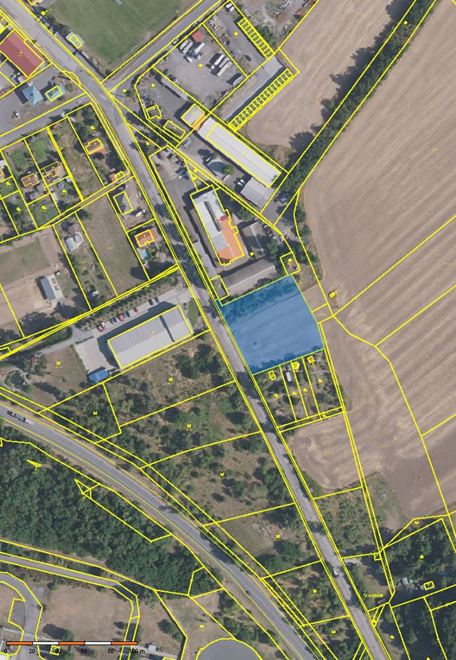 Prodej komerčního pozemku 3681 m², Veltrusy – fotka 1 z 3