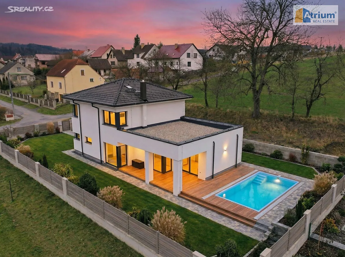 Prodej rodinného domu 194 m², pozemek 1483 m² – pohled 2