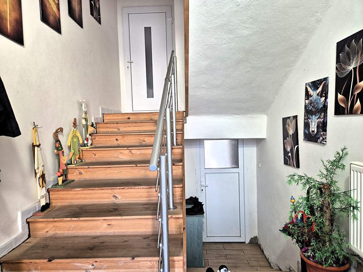 Haus zum Kauf, 330 m² (7 von 40)