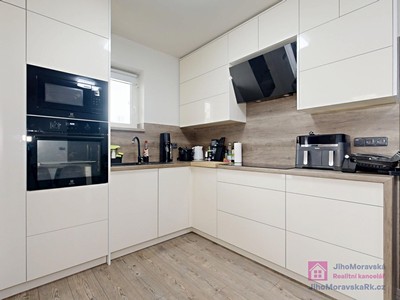 Pronájem bytu 2+1 84 m²