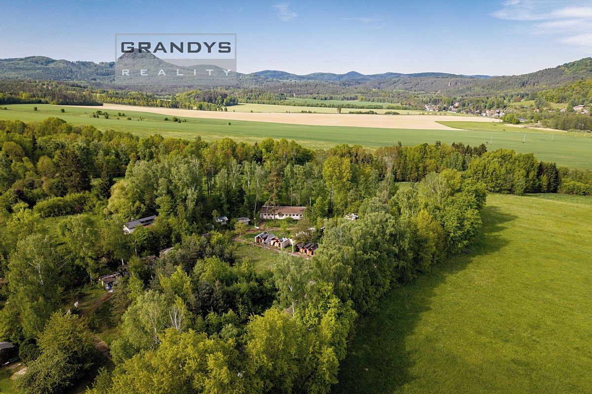 Prodej komerčního pozemku 17028 m²