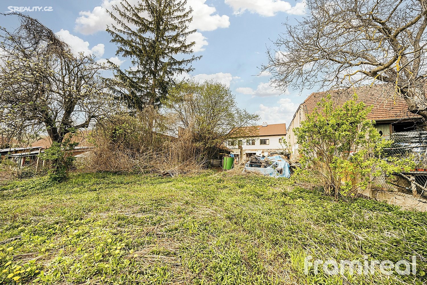 Prodej  vícegeneračního domu 200 m², pozemek 1 813 m² – pohled 4