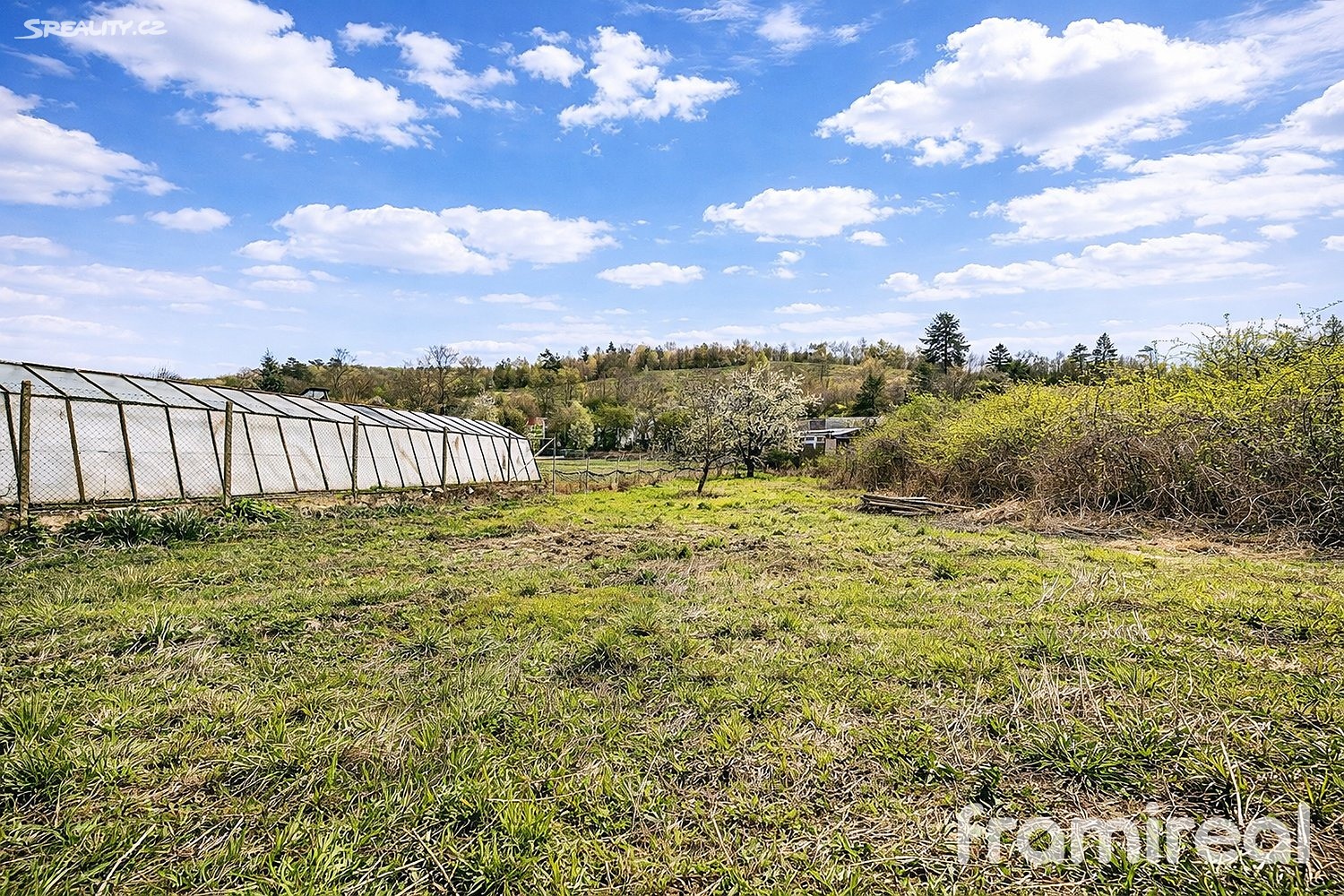Prodej  vícegeneračního domu 200 m², pozemek 1 813 m² – další