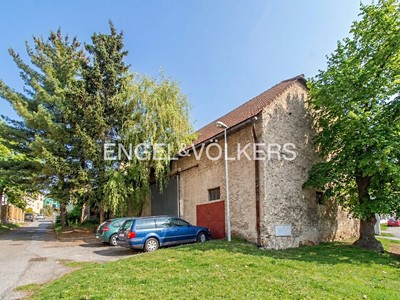 Prodej  rodinného domu 732 m², pozemek 451 m² — photo 4