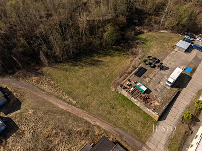 Prodej  komerčního pozemku 1 688 m²
